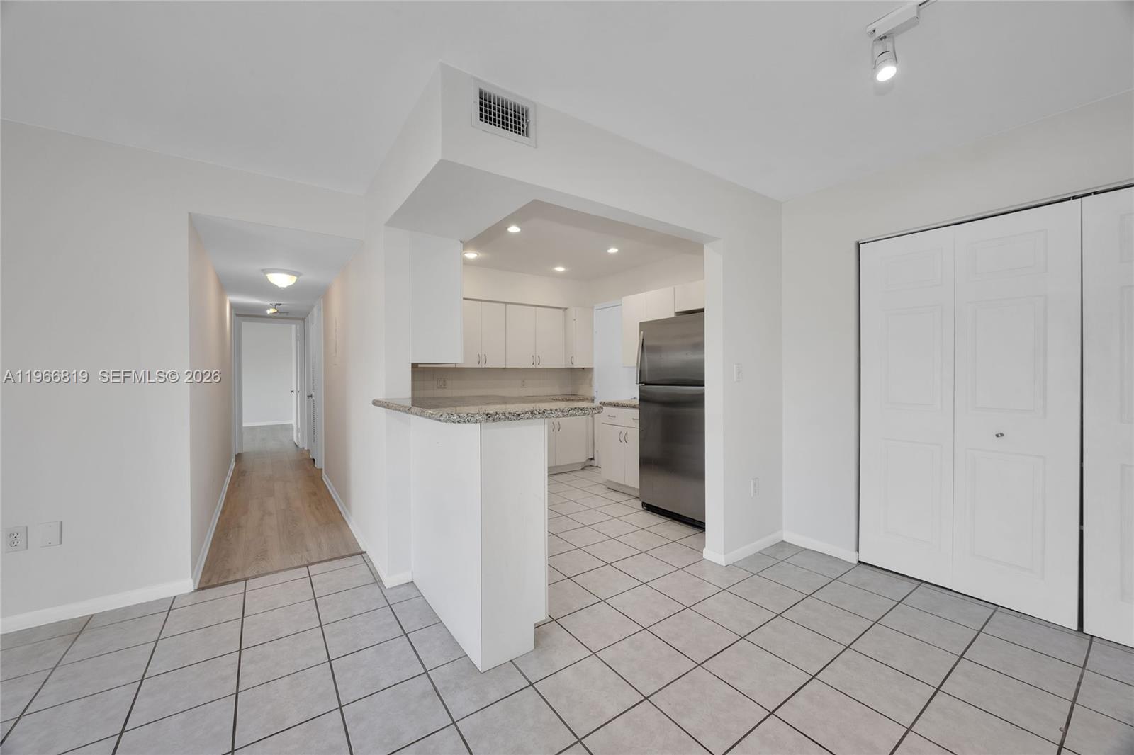 1150 Madruga Ave B301