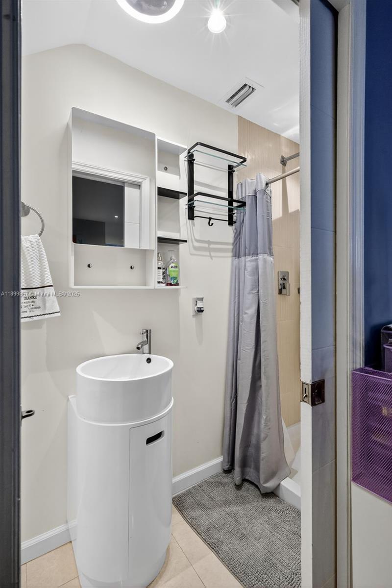 SAN SIMEON HOMES - Residential