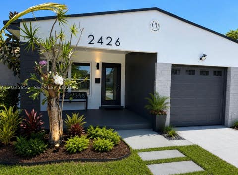 Tiny photo for 2426 Arthur St, Hollywood, FL 33020 (MLS # A12035855)