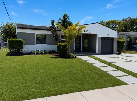 Photo of 2426 Arthur St, Hollywood, FL 33020 (MLS # A12035855)