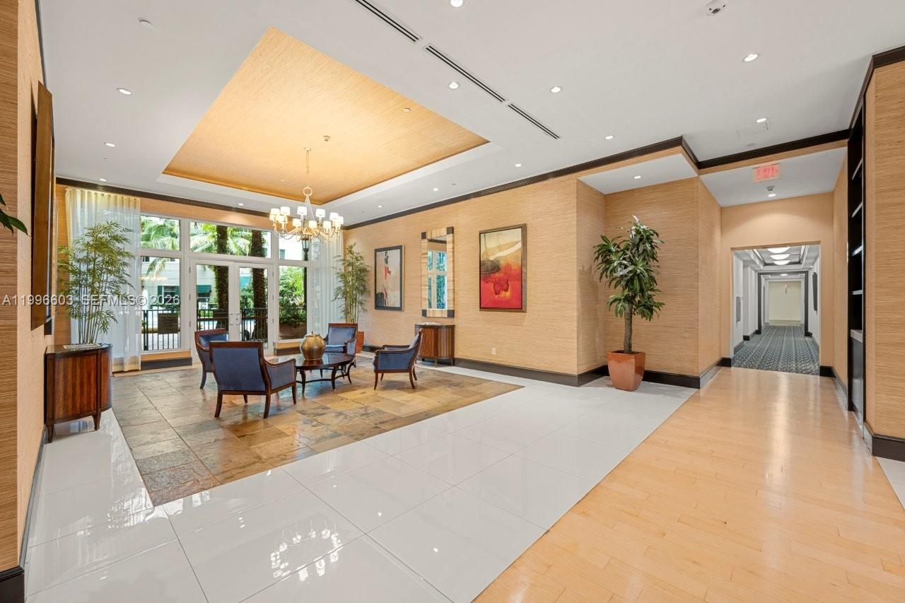 VERANDA CONDO - Residential