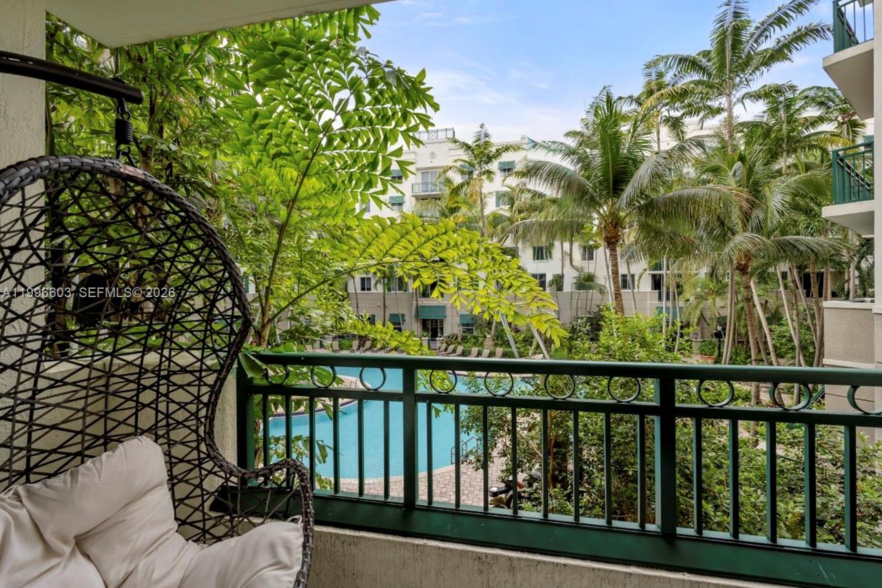 VERANDA CONDO - Residential