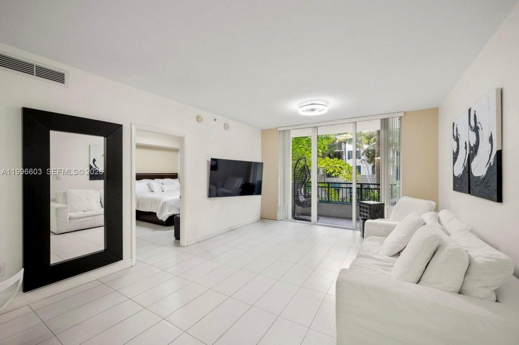 Photo of 510 NW 84th Ave #220, Plantation, FL 33324 (MLS # A11996603)