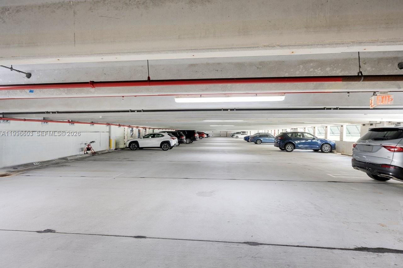 VERANDA CONDO - Residential