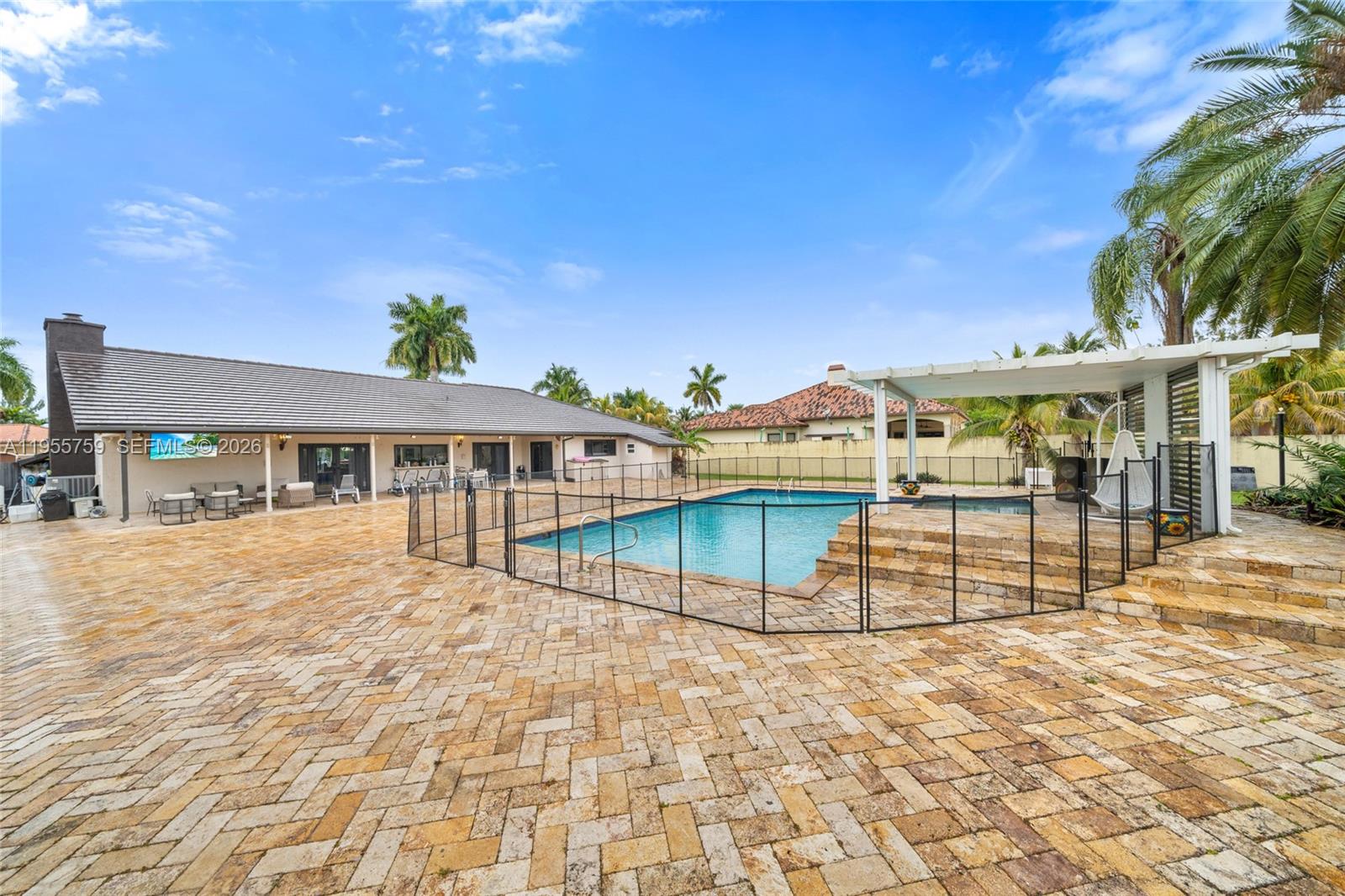 MIRAMAR WEST - Residential