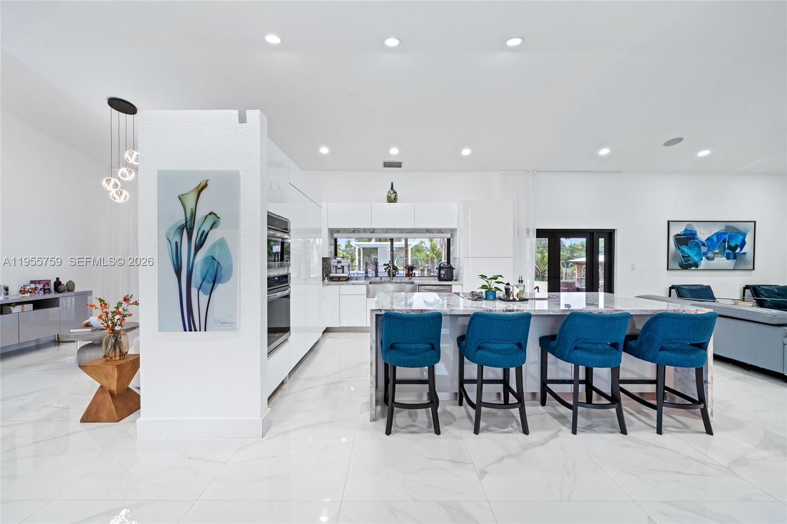 MIRAMAR WEST - Residential