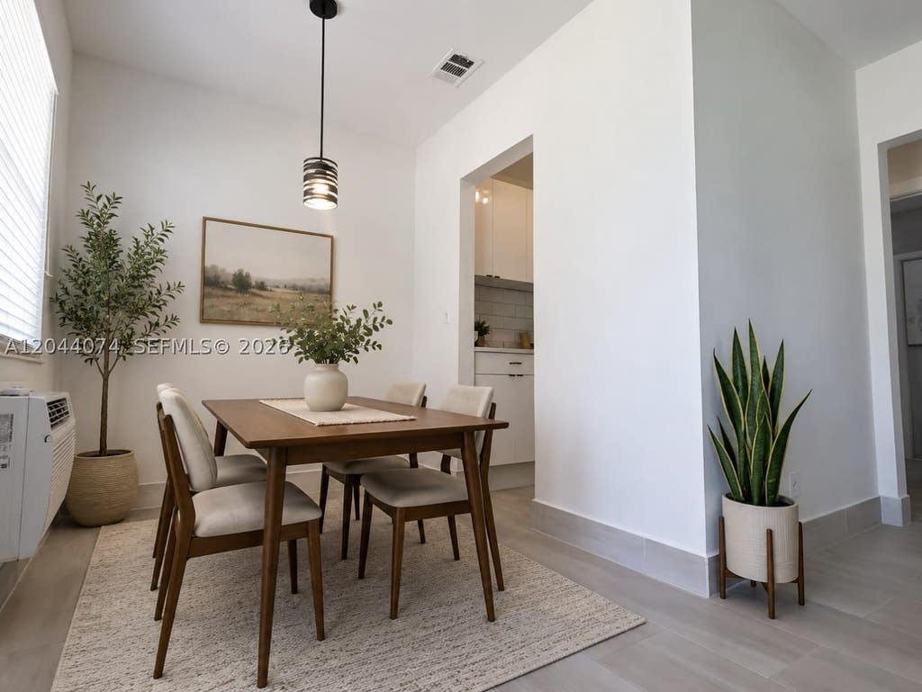 Photo of 120 NE 10th Ave #3, Hallandale Beach, FL 33009 (MLS # A12044074)