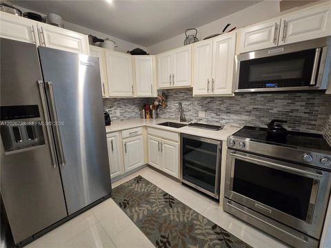 Tiny photo for 20379 W Country Club Dr #2531, Aventura, FL 33180 (MLS # A12026738)