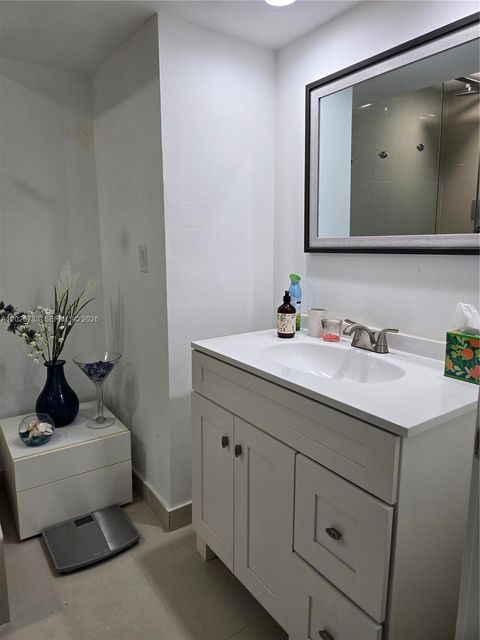 Tiny photo for 20379 W Country Club Dr #2531, Aventura, FL 33180 (MLS # A12026738)