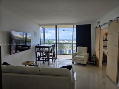 Tiny photo for 20379 W Country Club Dr #2531, Aventura, FL 33180 (MLS # A12026738)