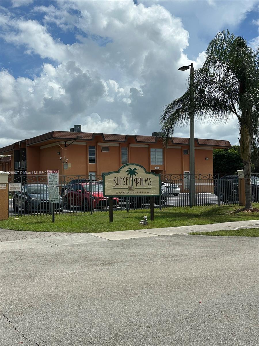 Stunning 2-Bed, 2-Bath Condo at Sunset Palms! Beautifully maintained and centrally located, this spacious unit offers the perfect blend of comfort and convenience. Features include a private balcony, in-unit washer and dryer, an assigned parking space, and parking for visitors. Just minutes from top shopping destinations, major malls, dining options, and medical facilities like Baptist and South Miami Hospital. Contact us today to schedule a viewing!