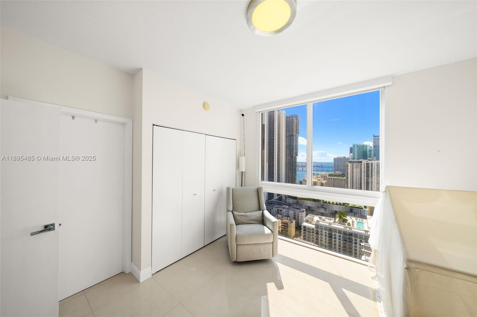 BAY HOUSE MIAMI CONDO - Residential