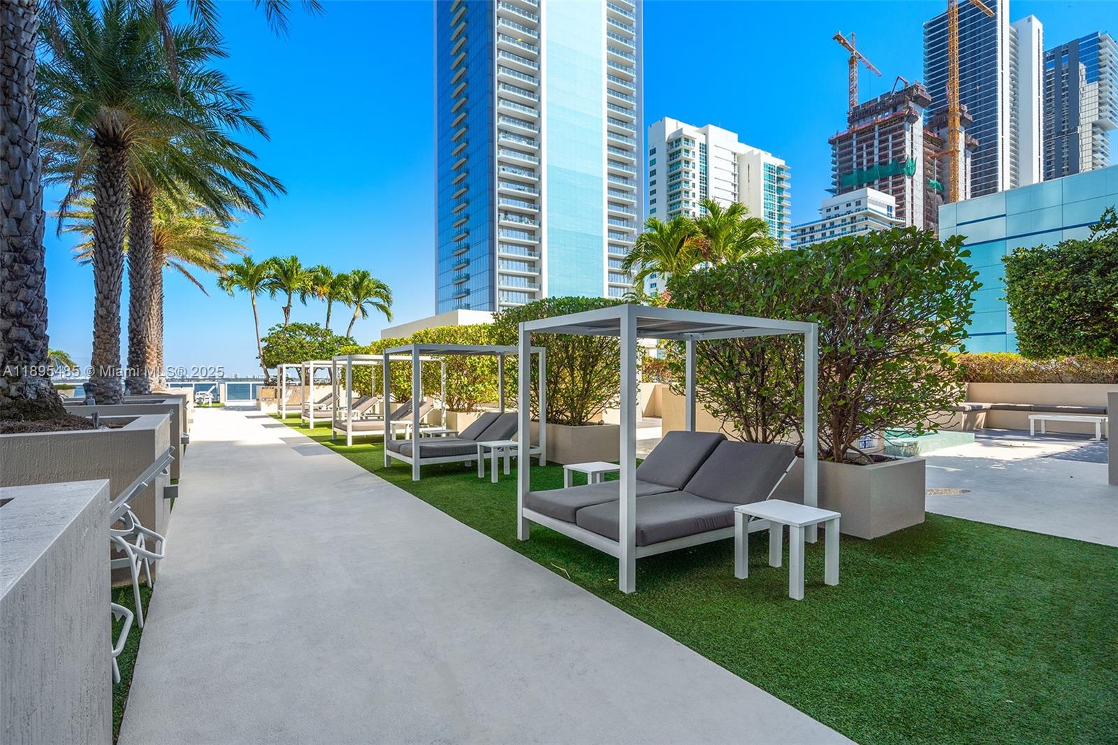 BAY HOUSE MIAMI CONDO - Residential