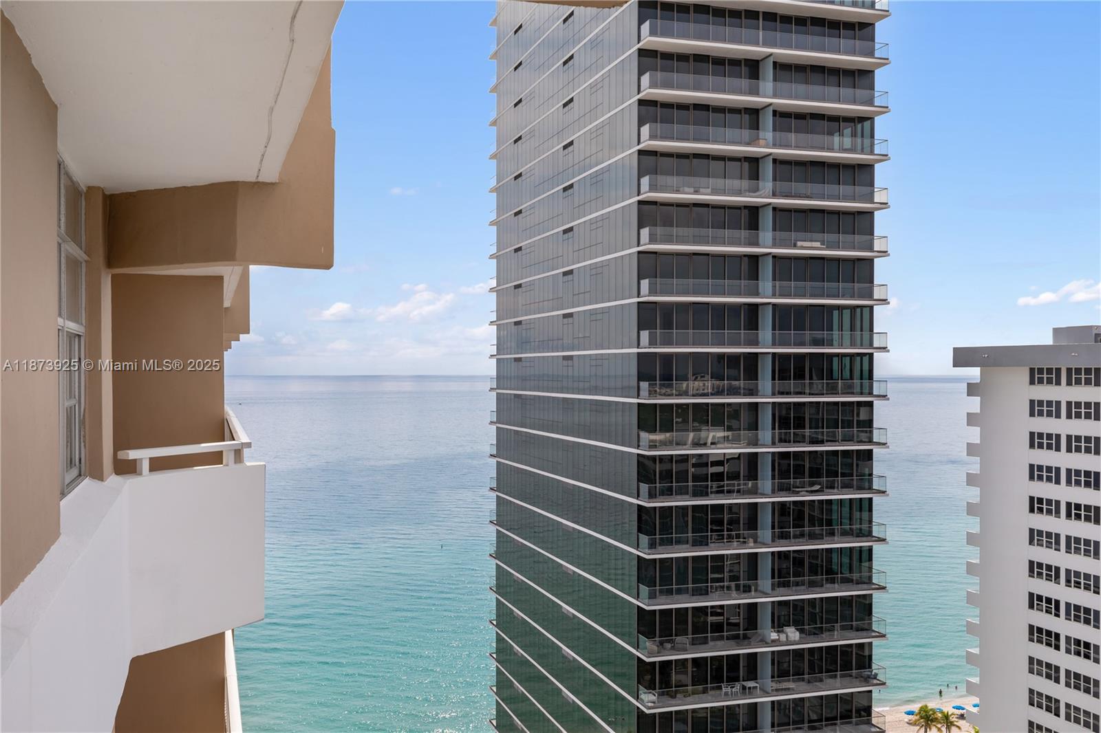 HEMISPHERES CONDO - Residential Lease