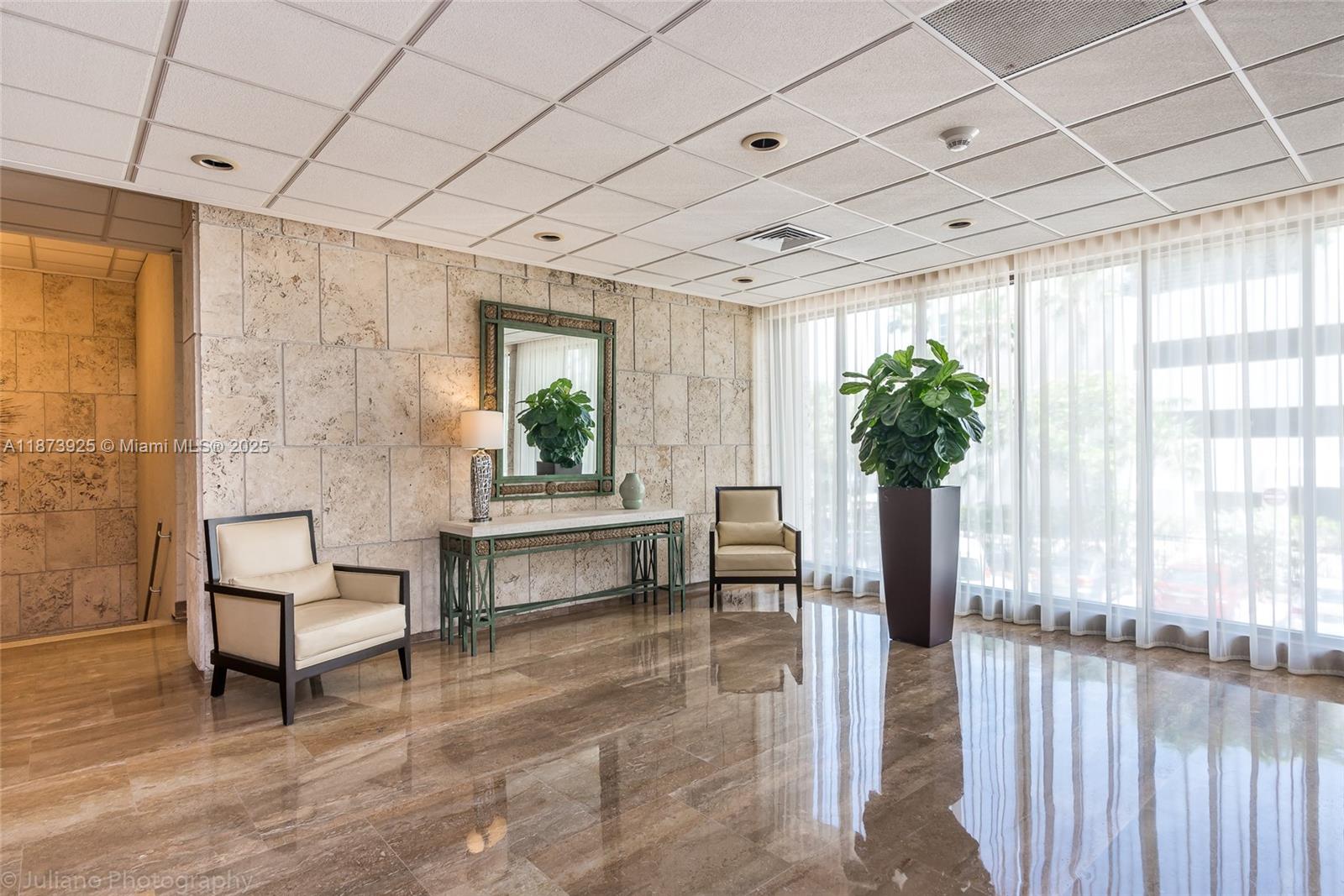 HEMISPHERES CONDO - Residential Lease