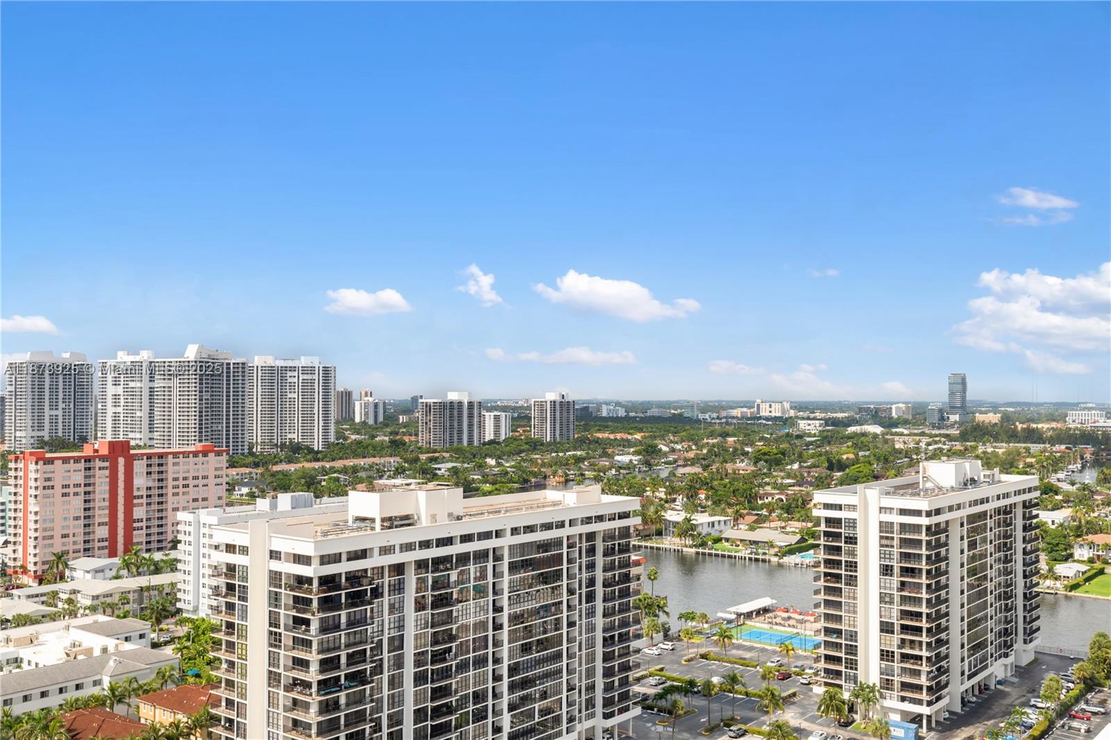 HEMISPHERES CONDO - Residential Lease