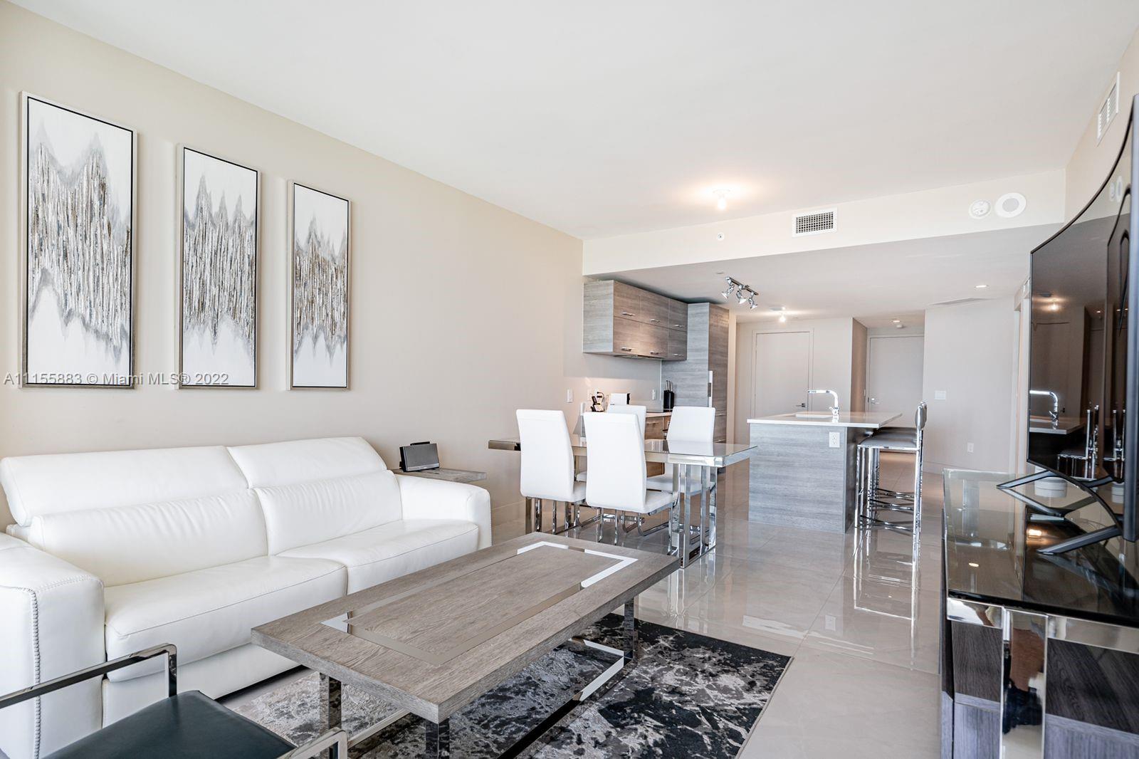 PARAISO BAY CONDO - Residential Lease