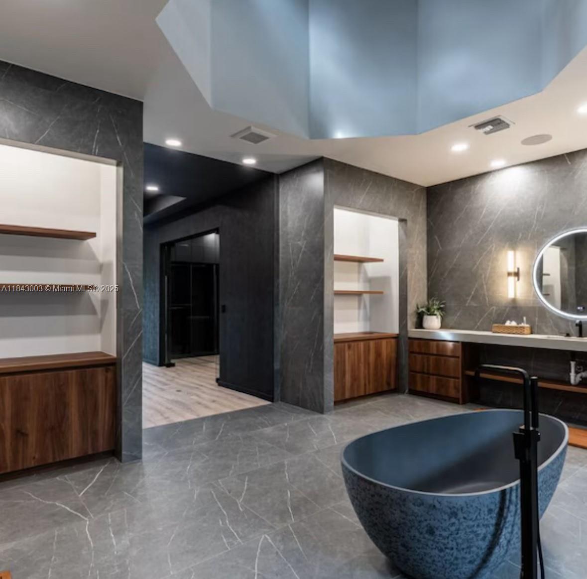 NURMI ISLES ISLAND NO 1 - Residential Lease