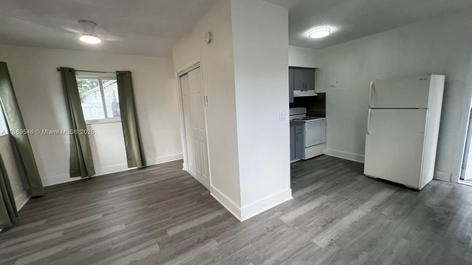 MIAMI GARDENS ESTATES SEC - Residential Lease