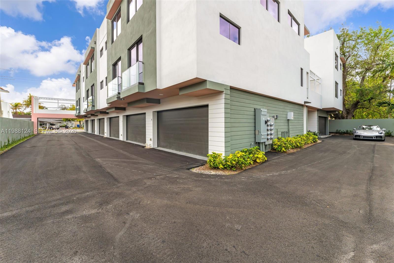 Brickell Eight - Residential