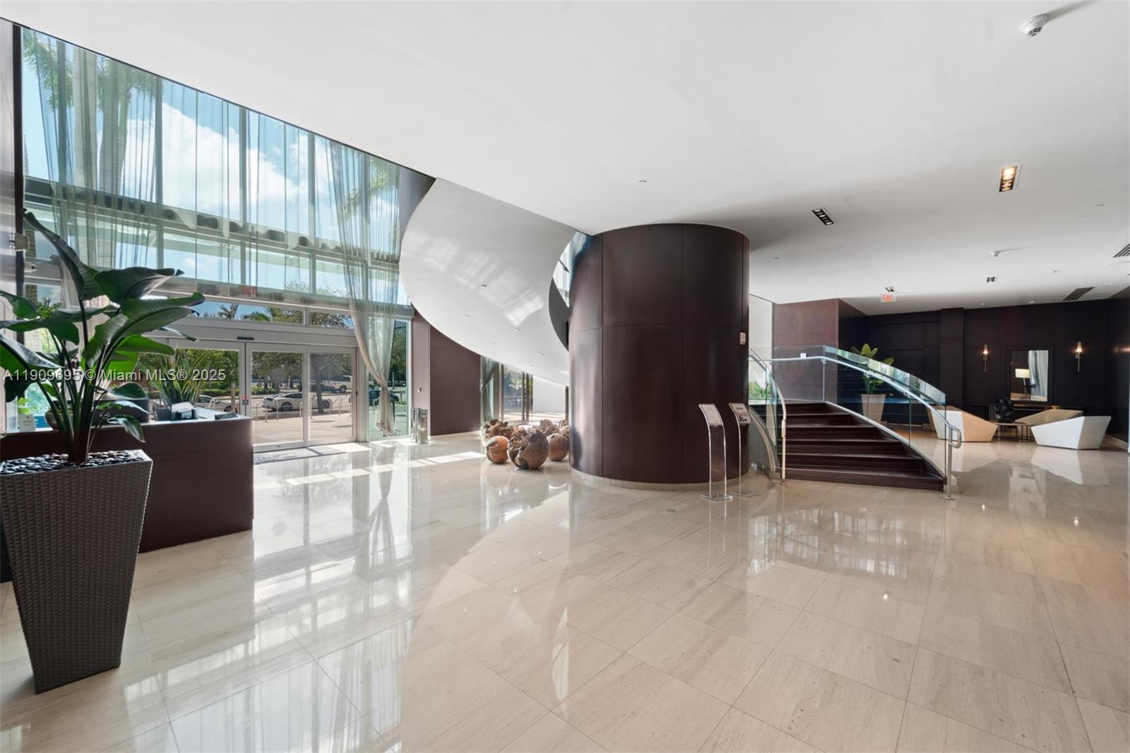 900 BISCAYNE BAY CONDO - Residential