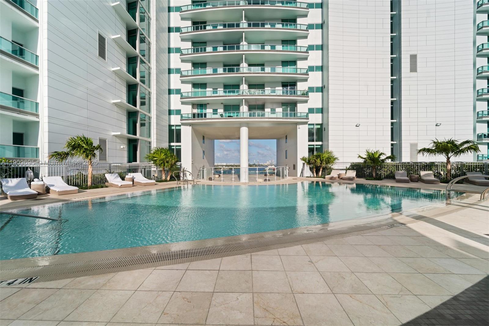 900 BISCAYNE BAY CONDO - Residential