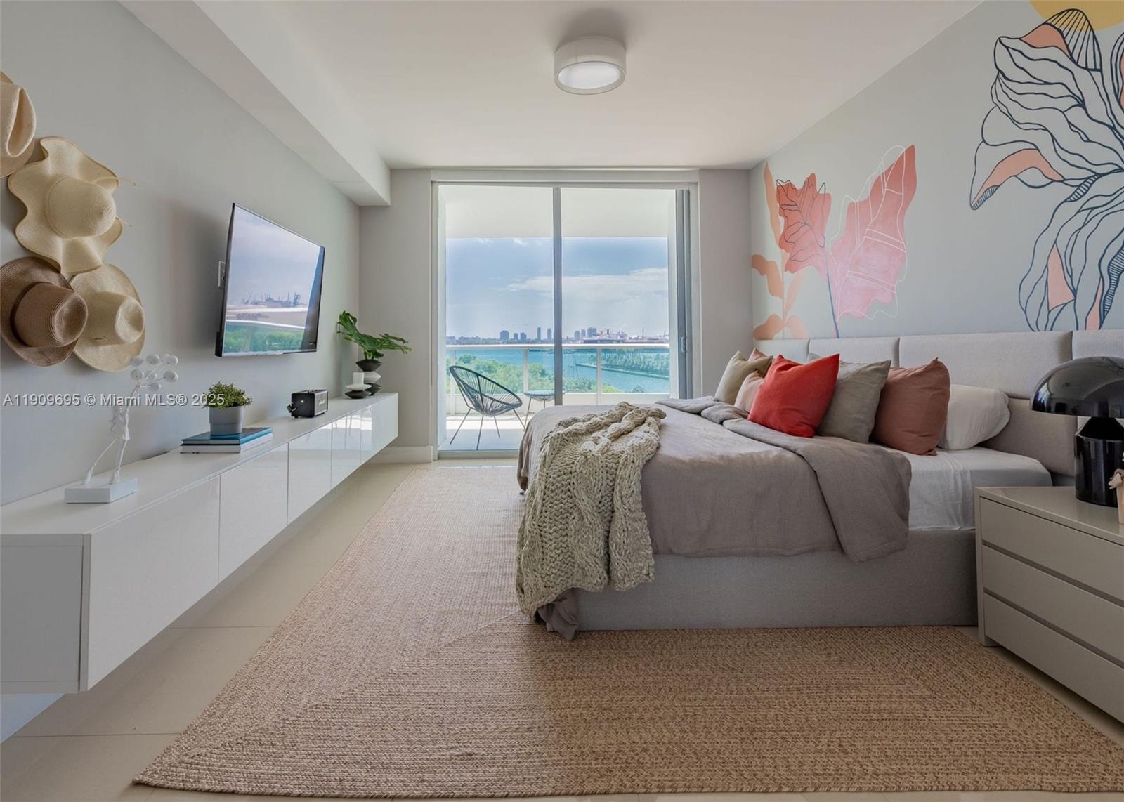 900 BISCAYNE BAY CONDO - Residential