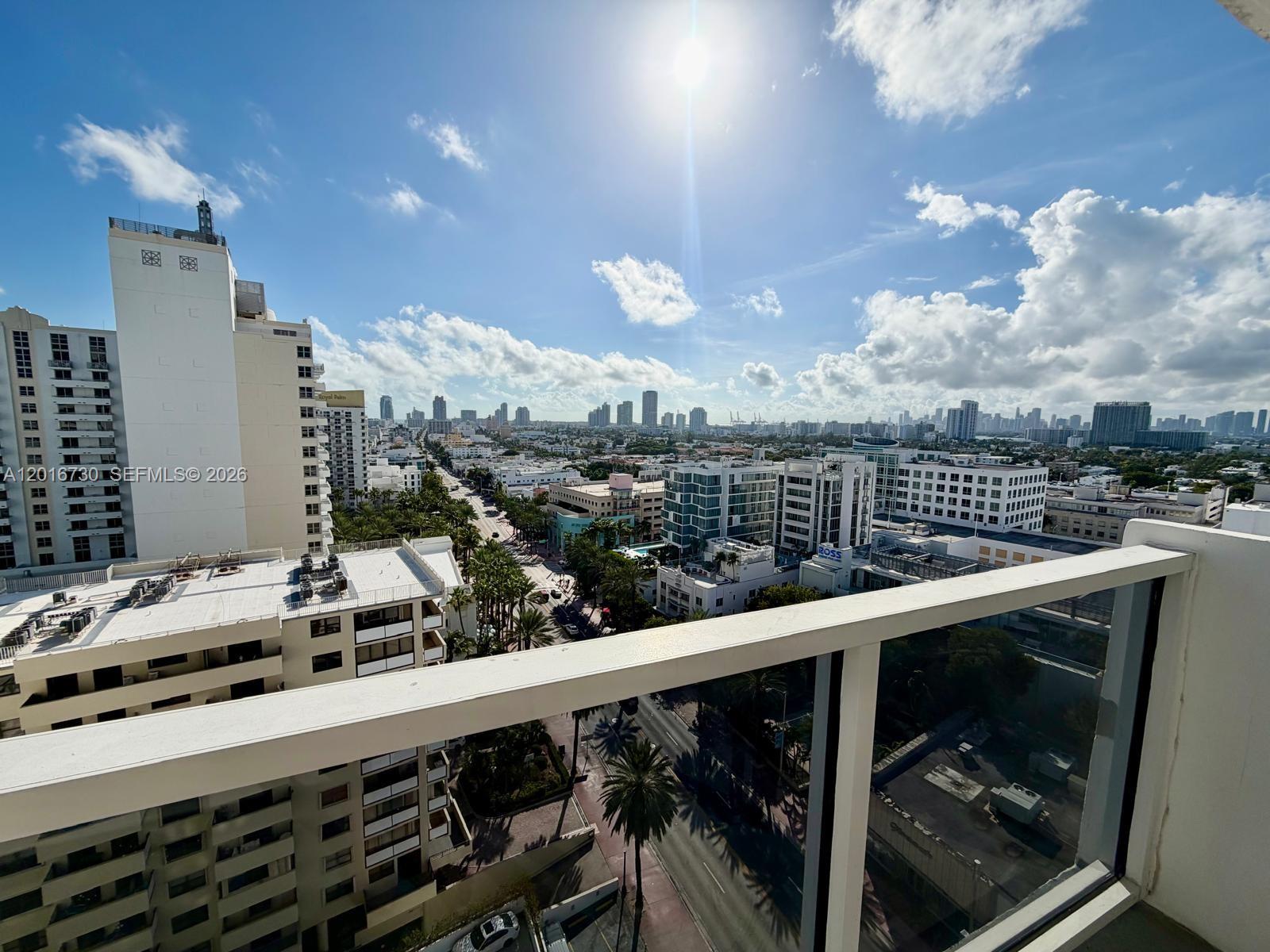 THE DECOPLAGE CONDO - Residential Lease