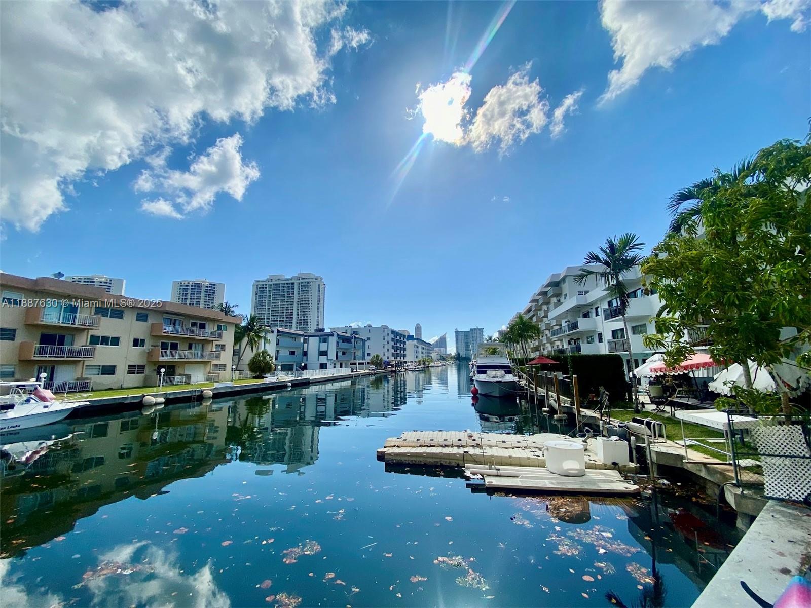 FLORENCE CONDO - Residential Lease
