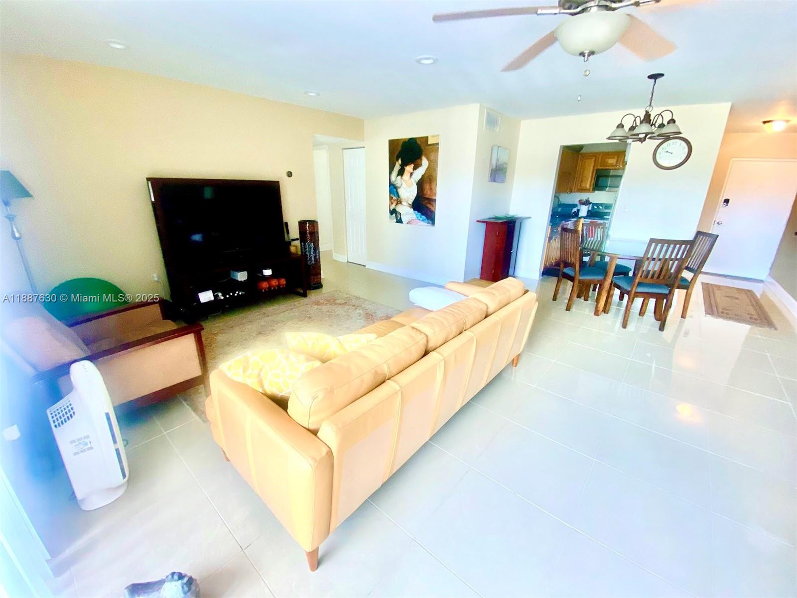 FLORENCE CONDO - Residential Lease