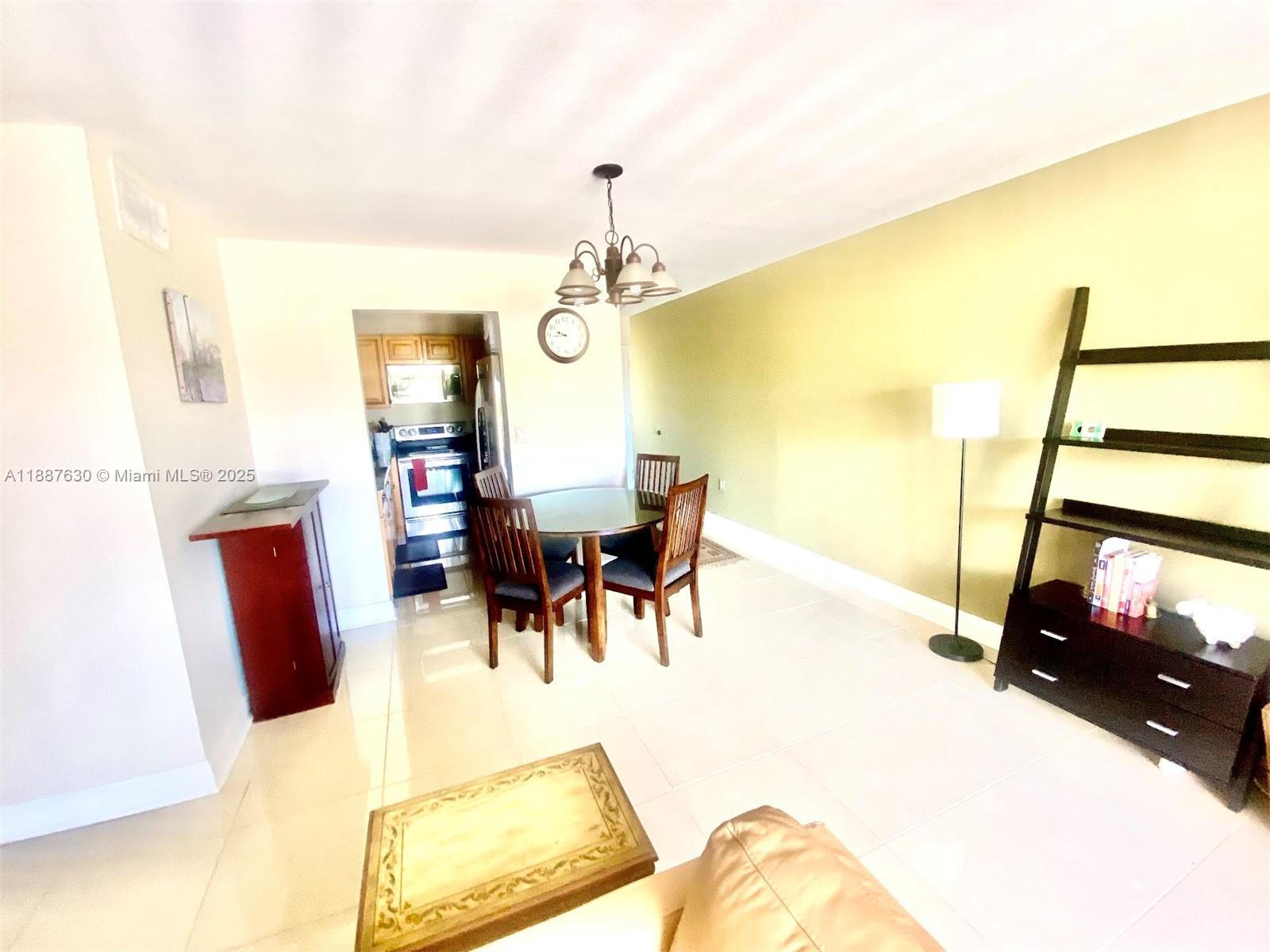 FLORENCE CONDO - Residential Lease