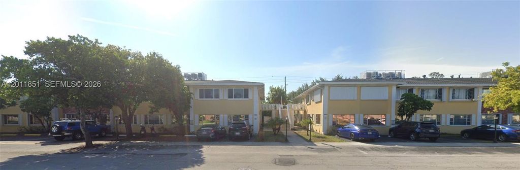Photo of 5840 NE 22nd Way #728, Fort Lauderdale, FL 33308 (MLS # A12011851)