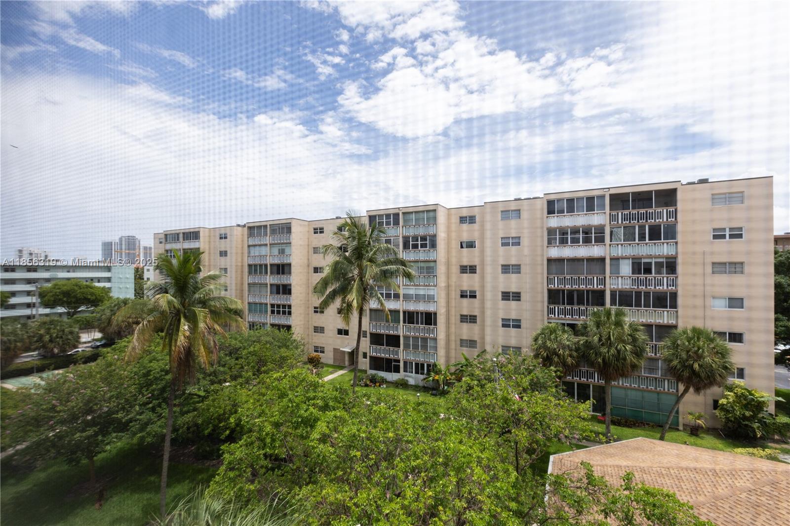 MEADOWBROOK TOWERS CONDO E - Residential