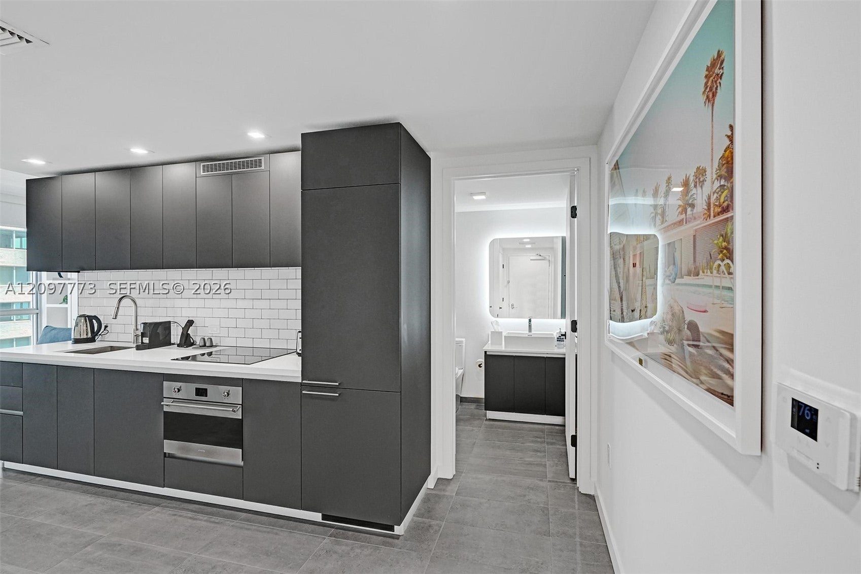 227 NE 2nd St 1610