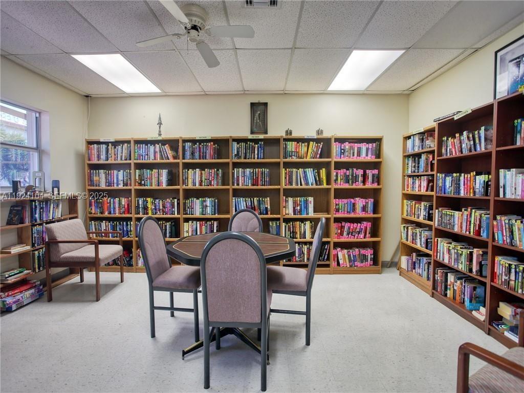 BEVERLY HILLS CONDO NUMBE - Residential