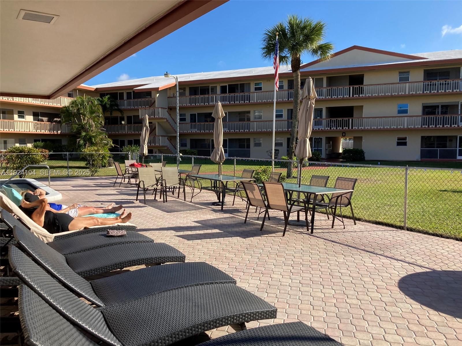 BEVERLY HILLS CONDO NUMBE - Residential