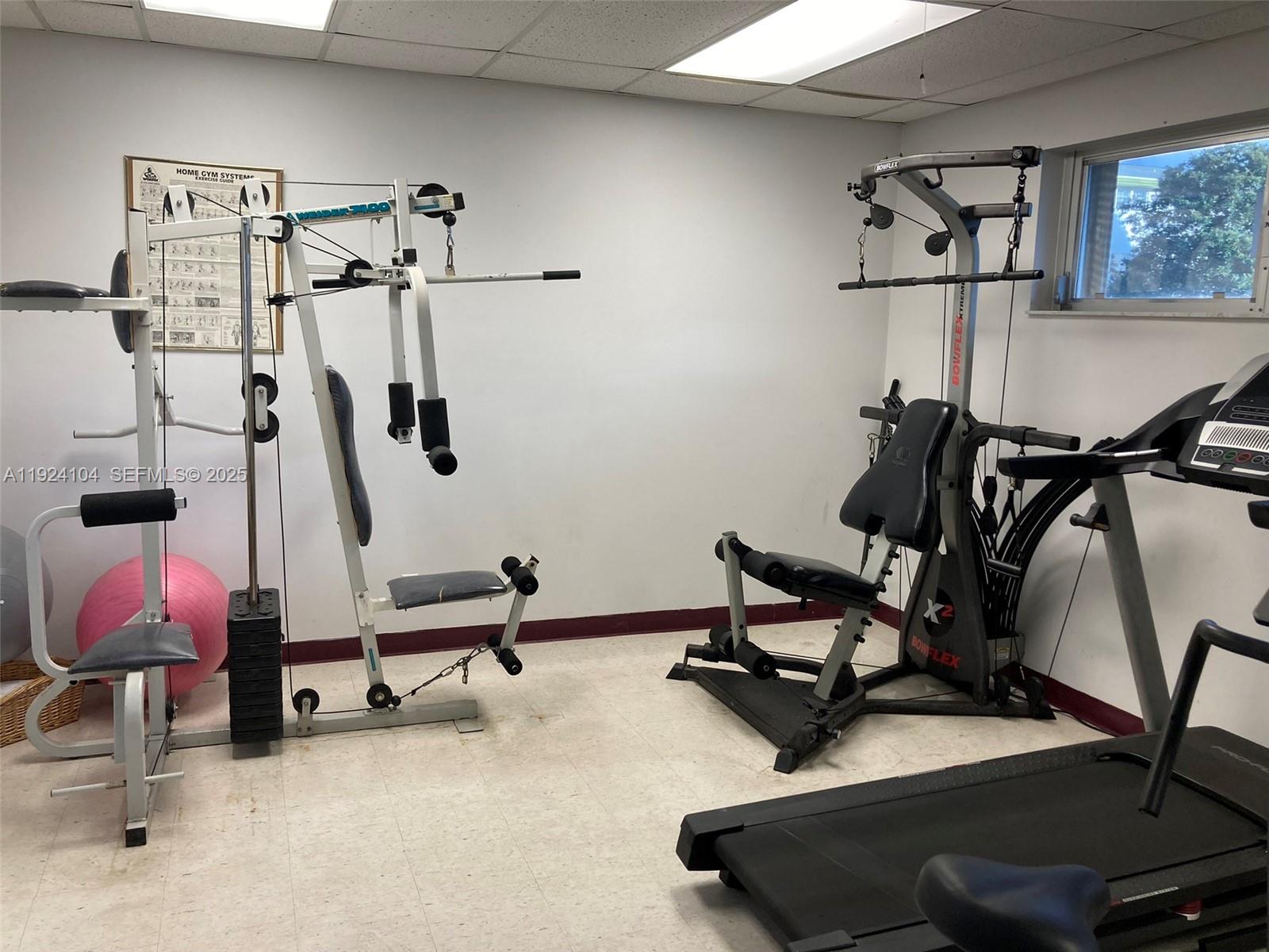 BEVERLY HILLS CONDO NUMBE - Residential