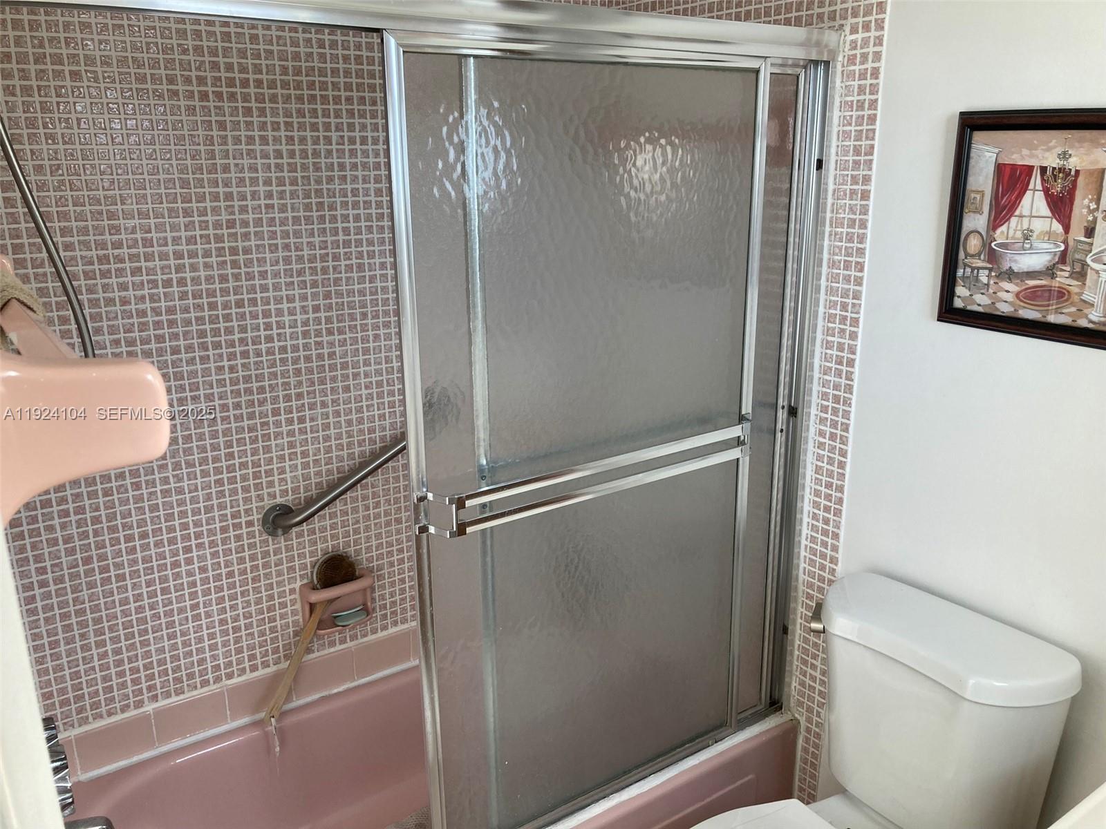 BEVERLY HILLS CONDO NUMBE - Residential