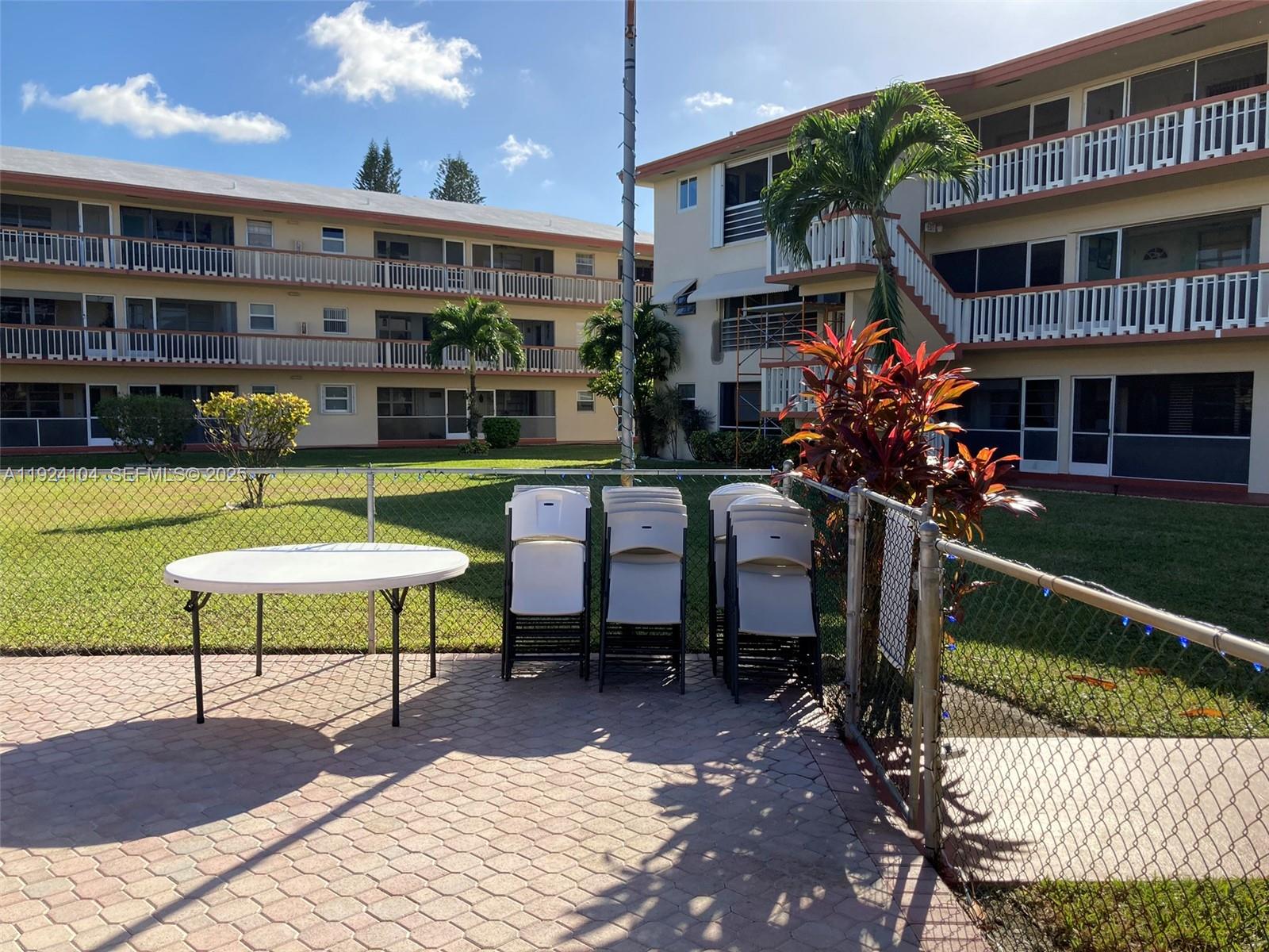 BEVERLY HILLS CONDO NUMBE - Residential