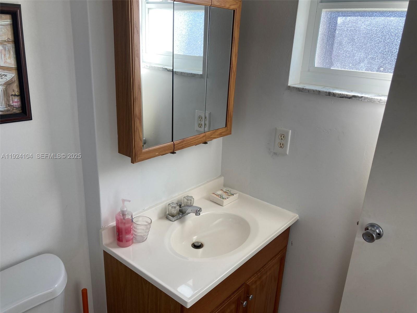 BEVERLY HILLS CONDO NUMBE - Residential