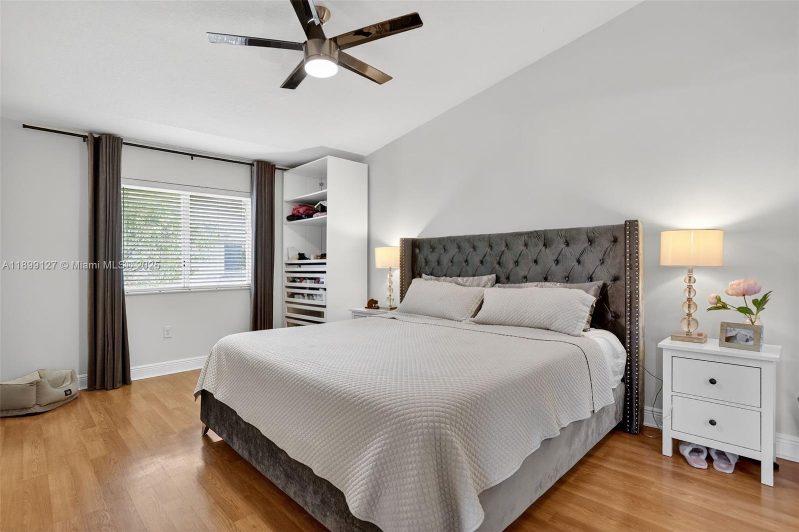 JASMINE LAKES II CONDO - Residential