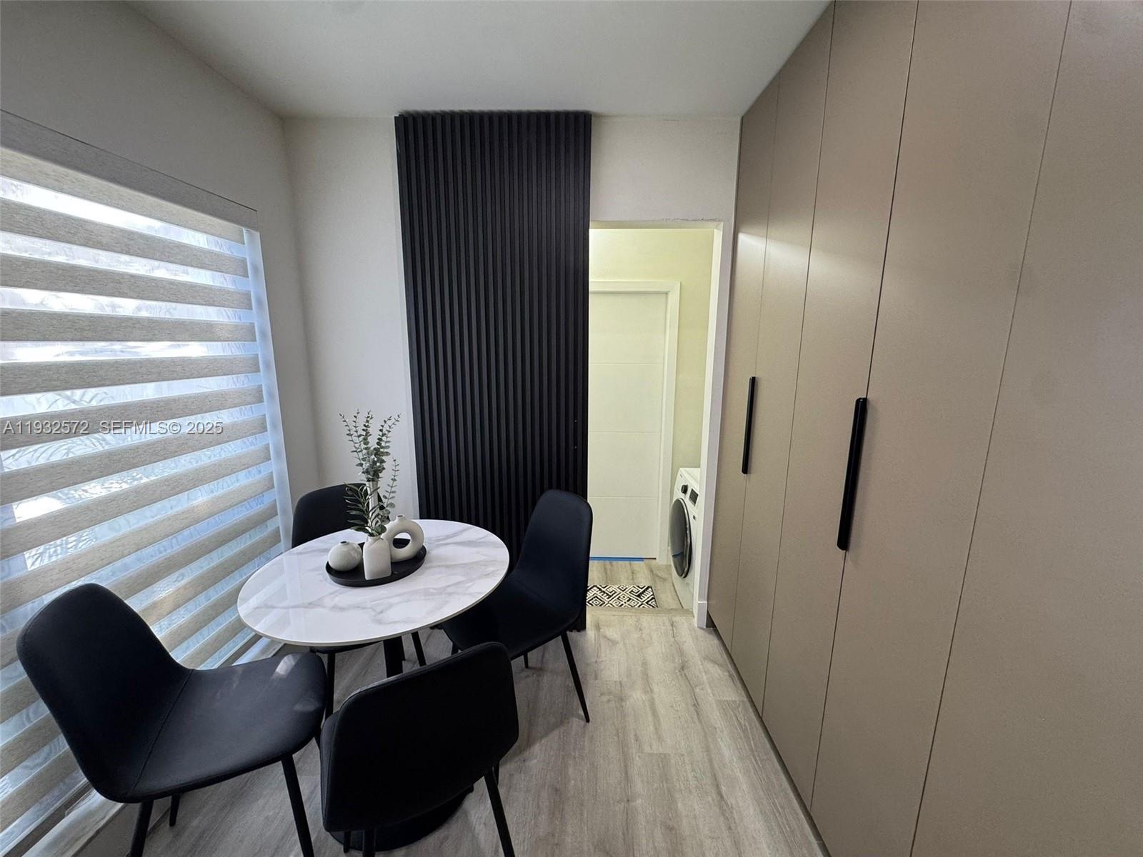 THE TOWNHOMES OF DORAL OA - Residential