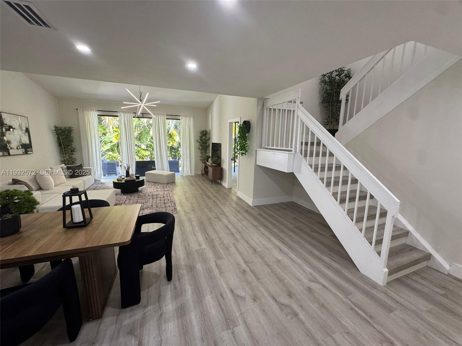 THE TOWNHOMES OF DORAL OA - Residential