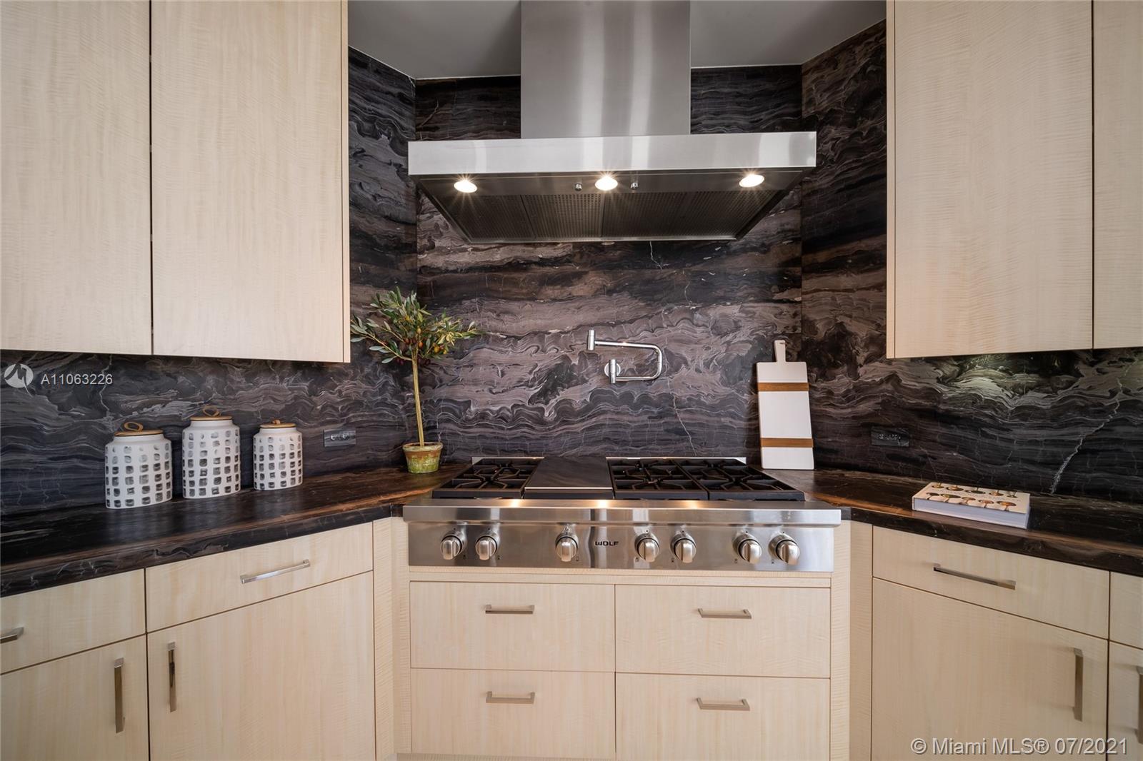 17749 COLLINS AVENUE COND - Residential