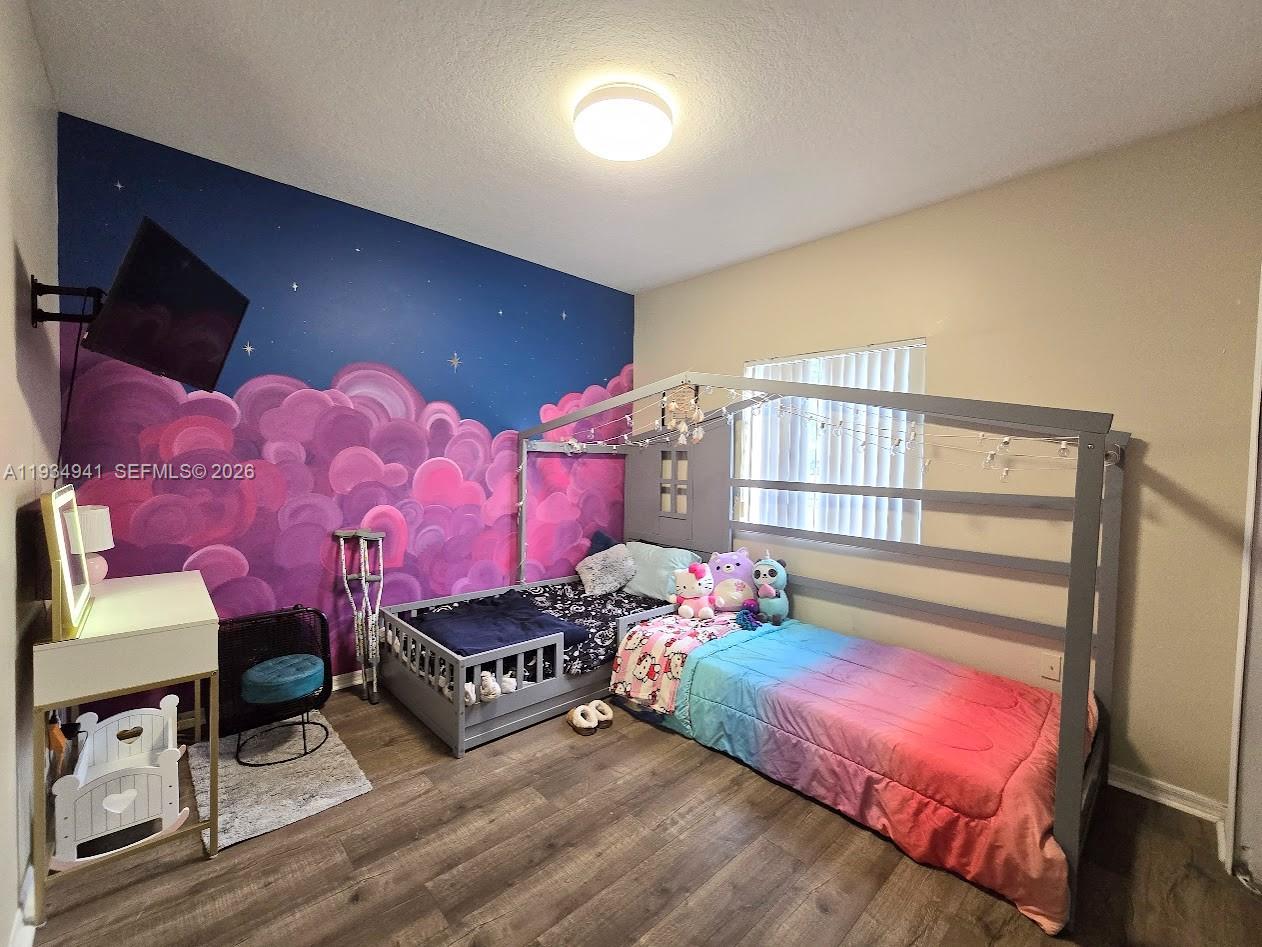 VENTURA AT MALIBU BAY - Residential