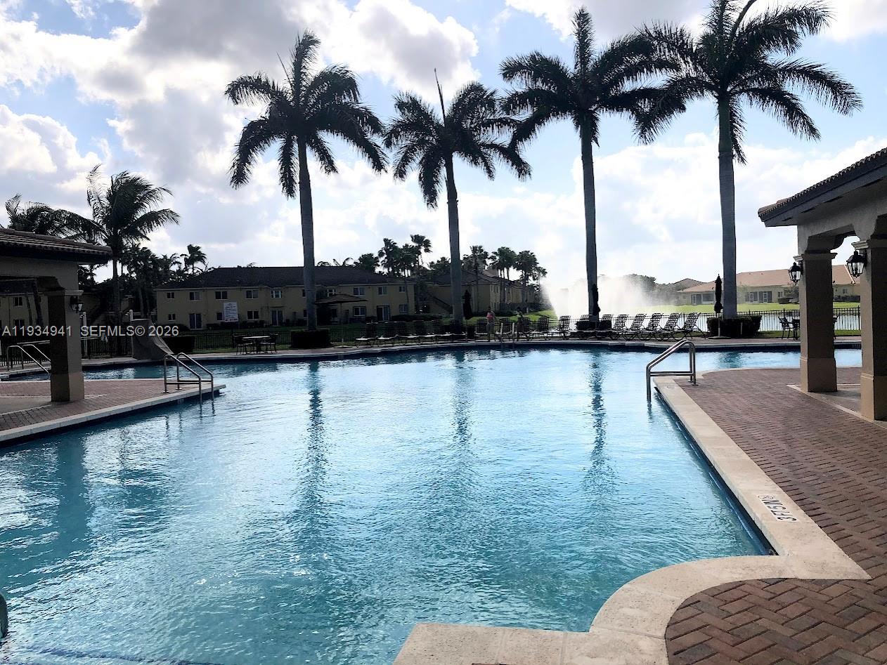 VENTURA AT MALIBU BAY - Residential