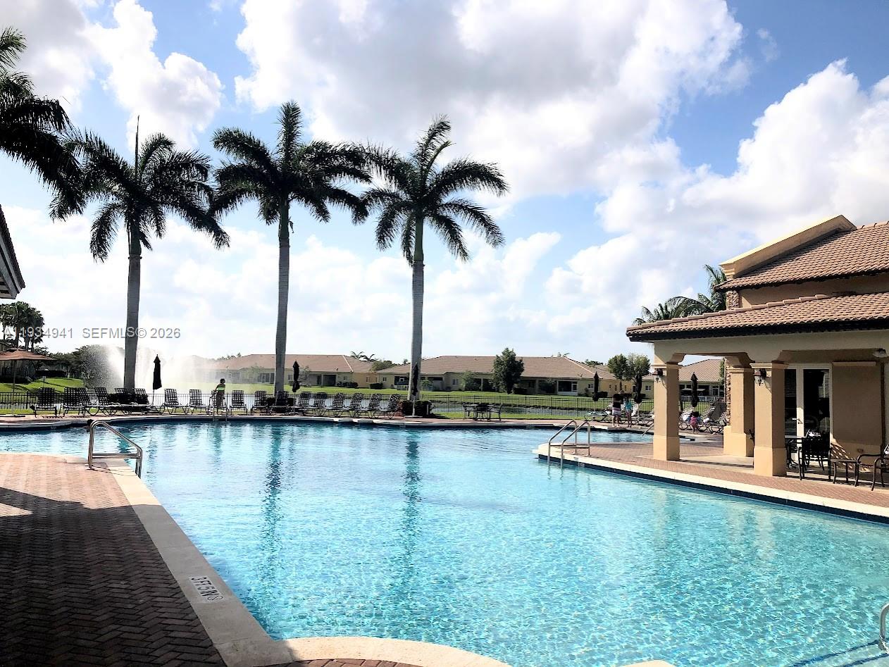 VENTURA AT MALIBU BAY - Residential