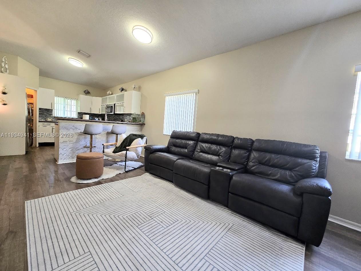 VENTURA AT MALIBU BAY - Residential