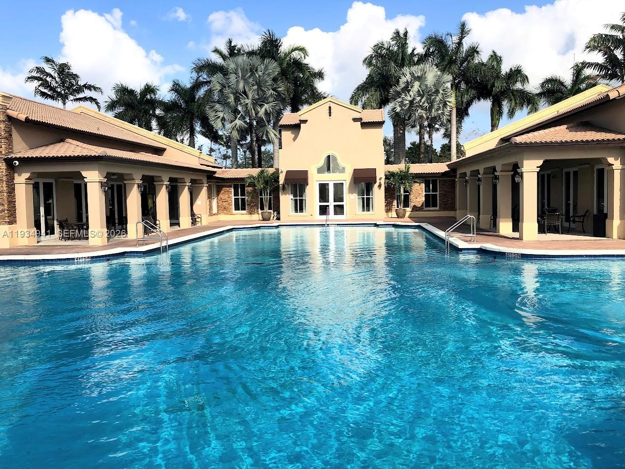 VENTURA AT MALIBU BAY - Residential