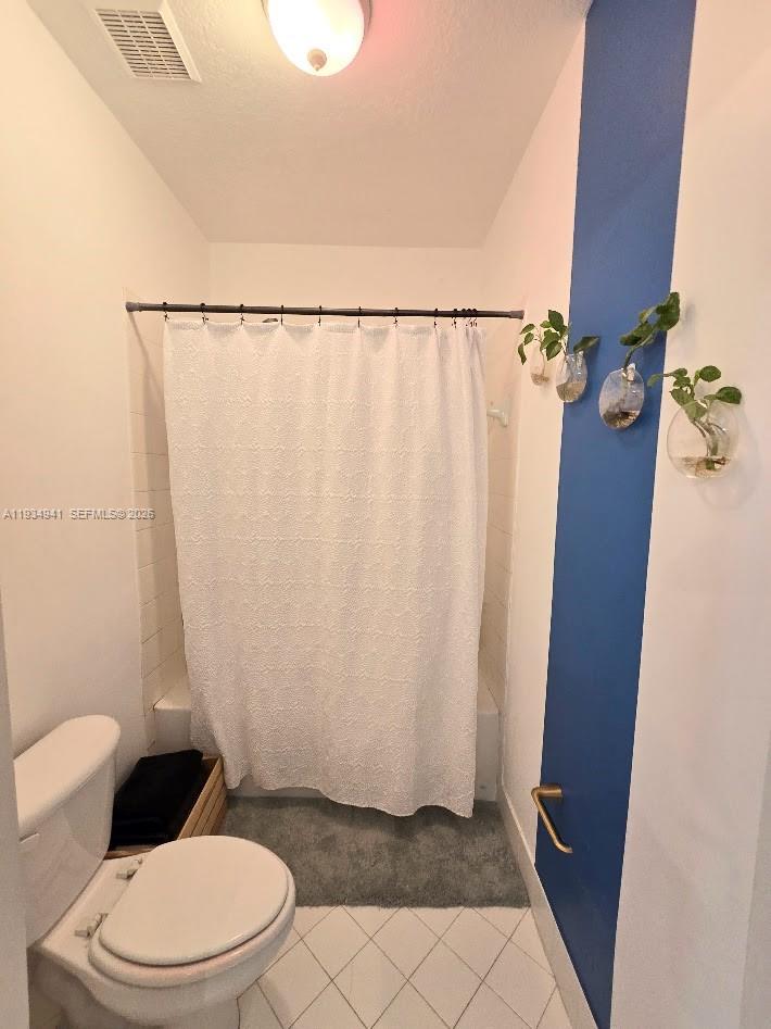 VENTURA AT MALIBU BAY - Residential